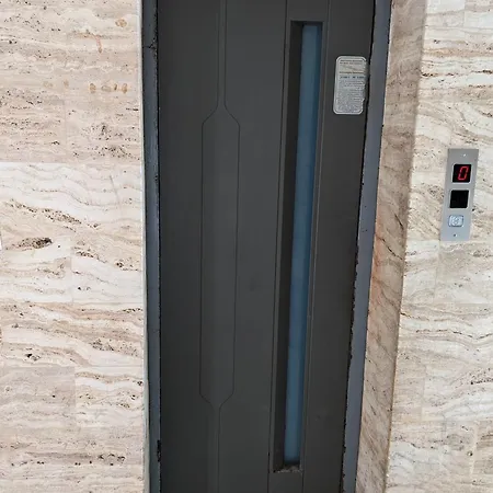 Mini Mansion * Rhodes City